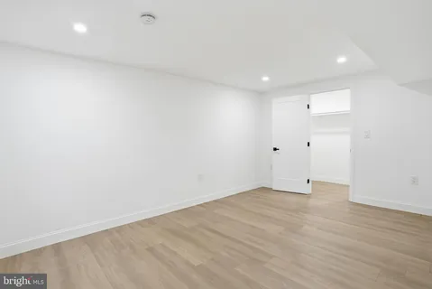 $1,199,999 | 10704 Howerton Avenue, Fairfax, VA 22030