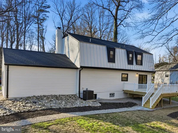 $1,199,999 | 10704 Howerton Avenue, Fairfax, VA 22030