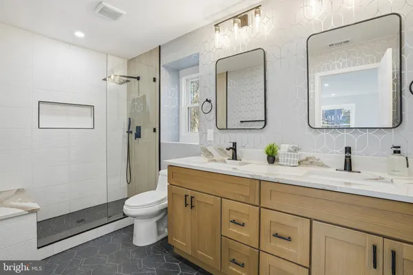 $1,199,999 | 10704 Howerton Avenue, Fairfax, VA 22030