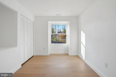 $1,199,999 | 10704 Howerton Avenue, Fairfax, VA 22030