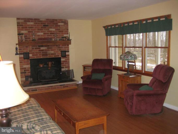 4840 Buffalo Road Mount Airy, MD 21771 - Photo 5 of 9 Living Room #2