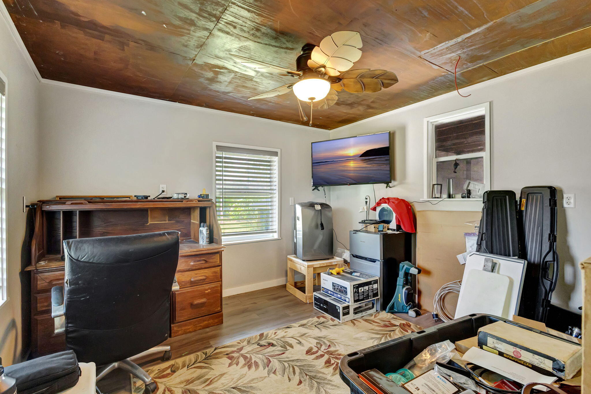 12098 86th Road North The Acreage, FL 33412 - Photo 36 of 40 57-web-or-mls-1 (251)