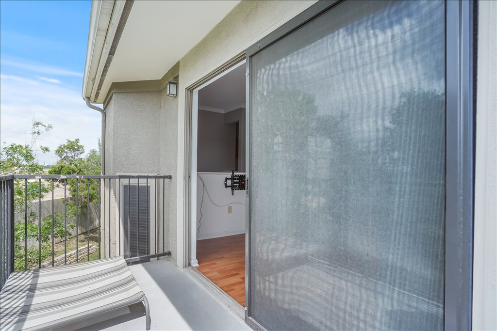 11203 Ranch Road 2222, Unit 305 Austin, TX 78730 - Photo 15 of 27