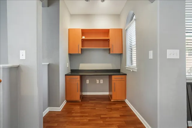 $1,850 | 11203 Ranch Road 2222, Unit 305, Austin, TX 78730