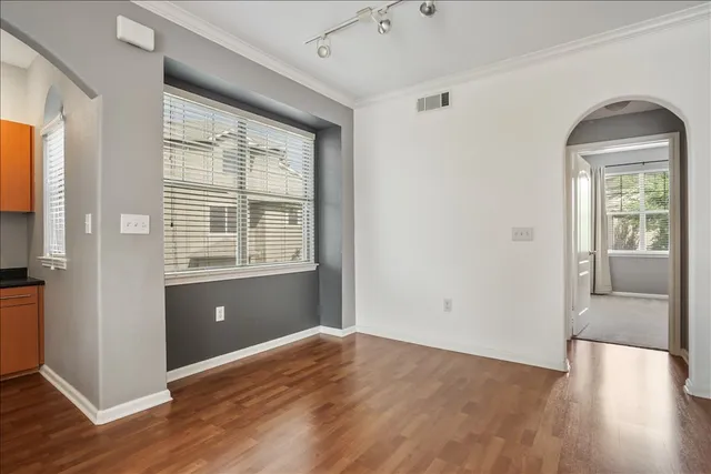 $1,850 | 11203 Ranch Road 2222, Unit 305, Austin, TX 78730