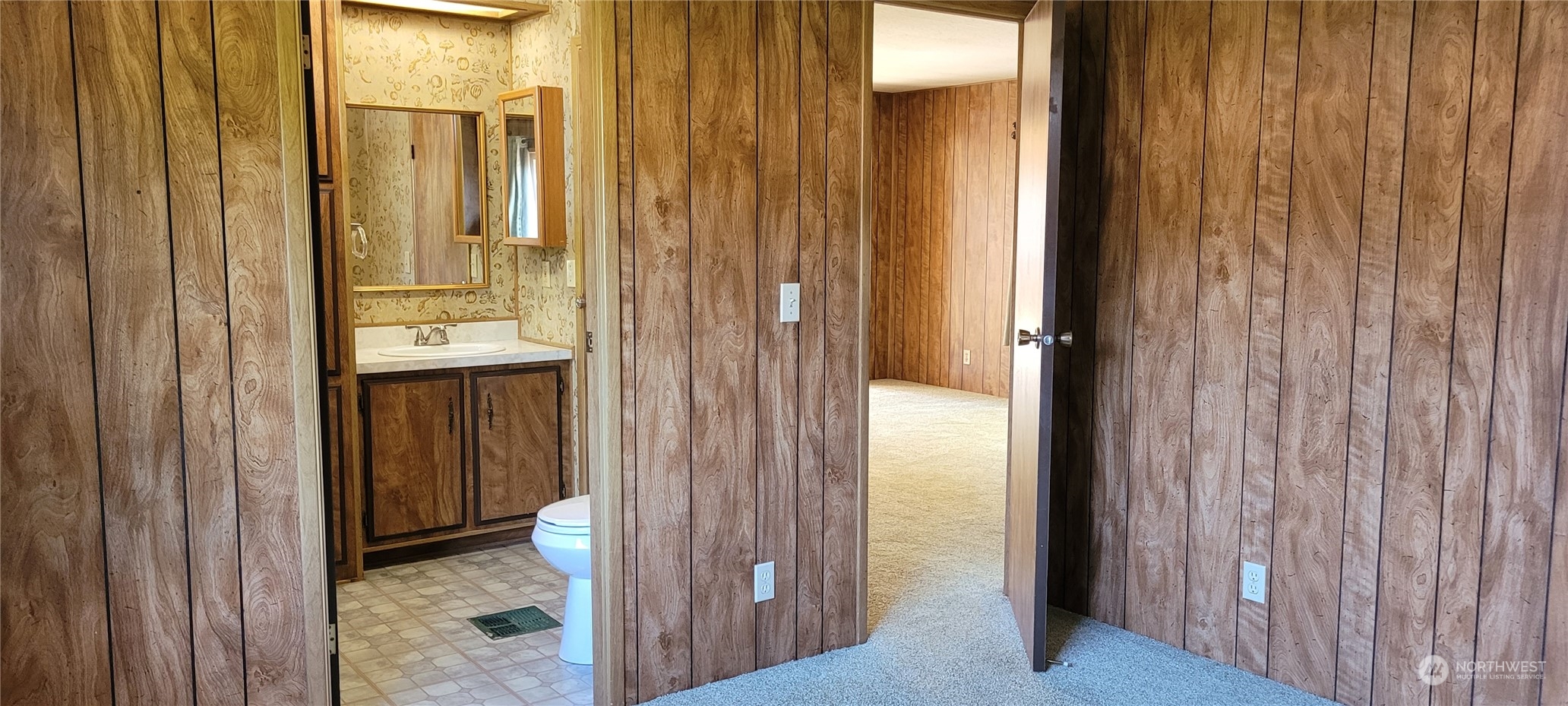 1121 244th Street Southwest, Unit 14 Bothell, WA 98021 - Photo 22 of 35 Gallery Image 22