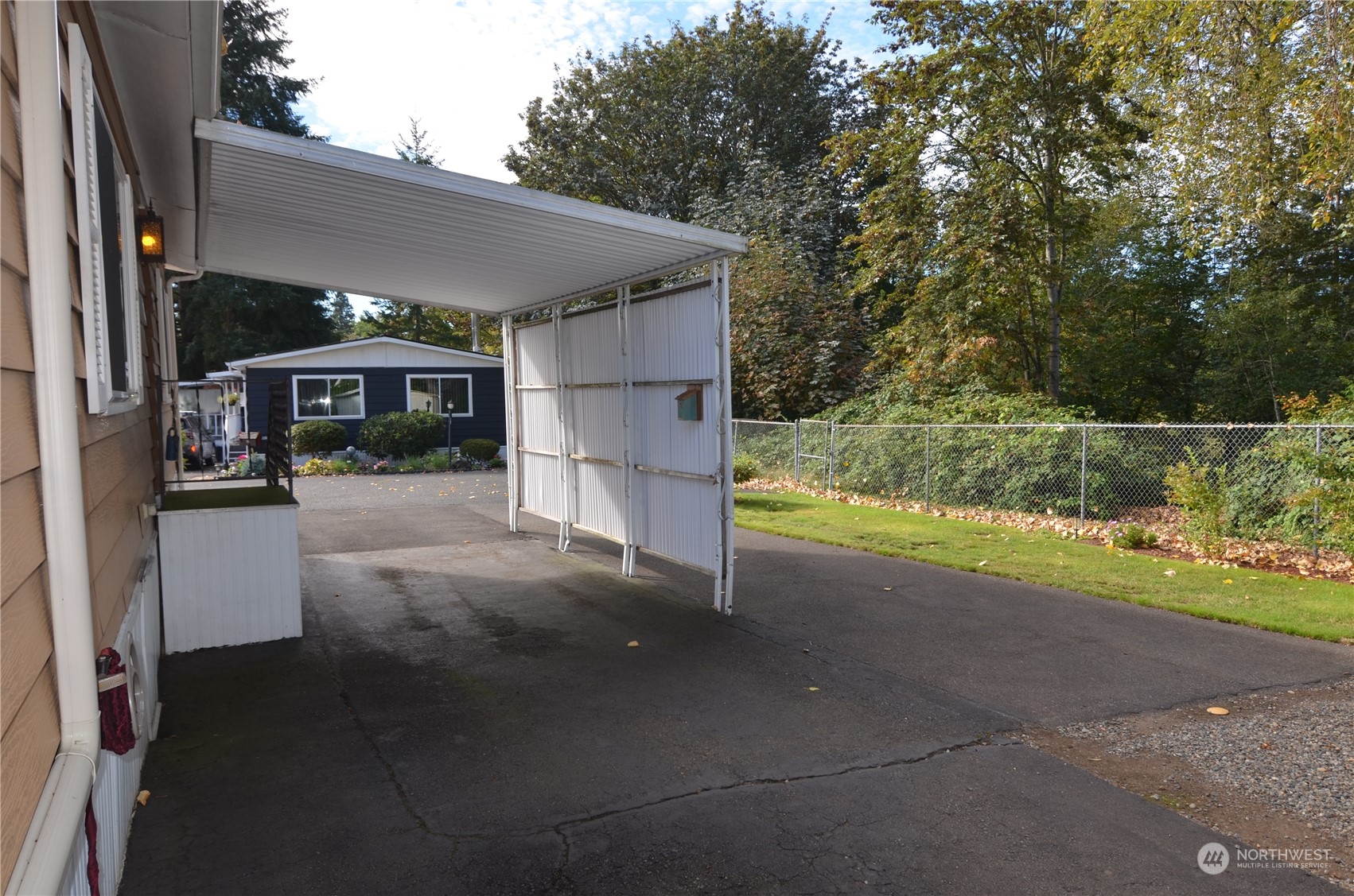 1121 244th Street Southwest, Unit 14 Bothell, WA 98021 - Photo 30 of 35 Gallery Image 30