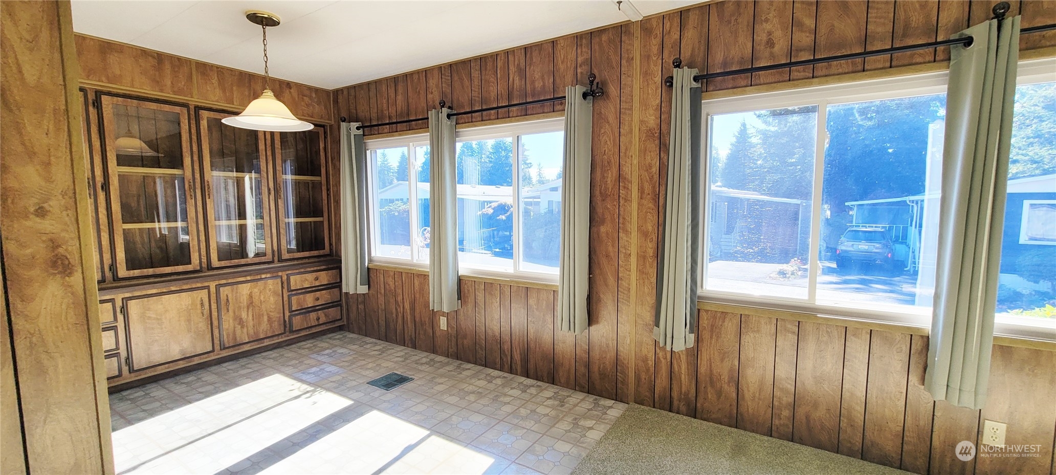 1121 244th Street Southwest, Unit 14 Bothell, WA 98021 - Photo 3 of 35 Gallery Image 3