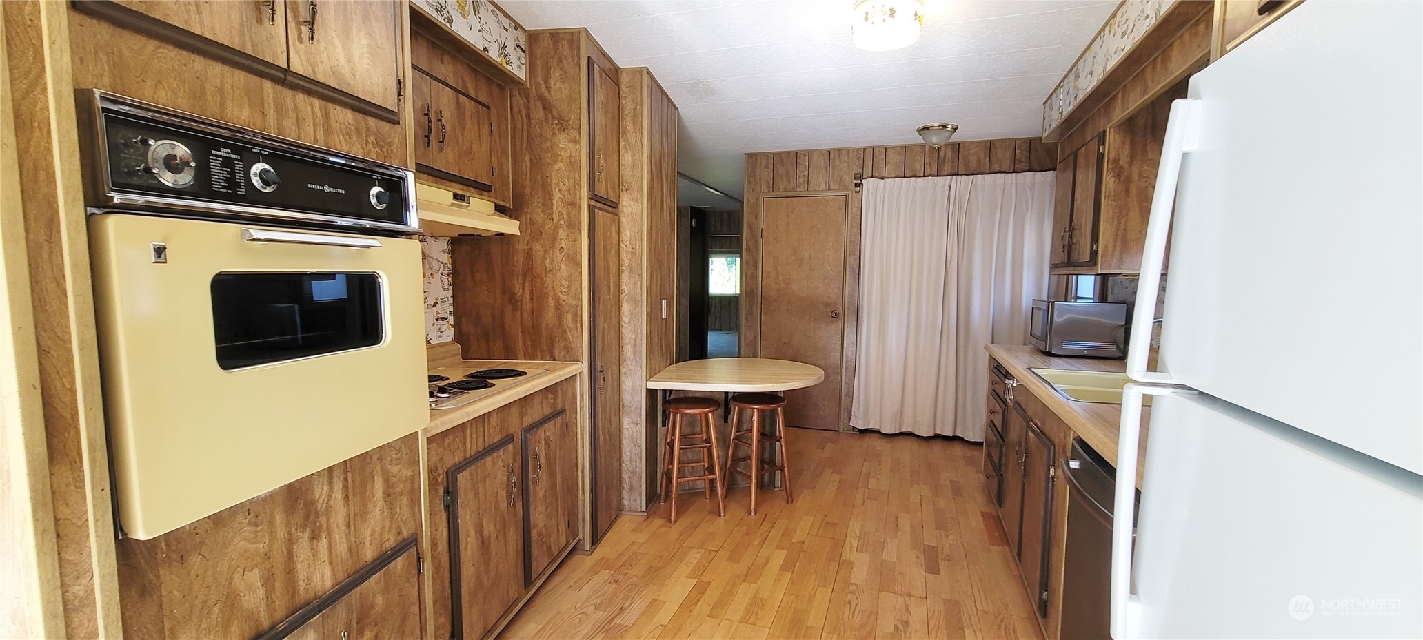 1121 244th Street Southwest, Unit 14 Bothell, WA 98021 - Photo 9 of 35 Gallery Image 9