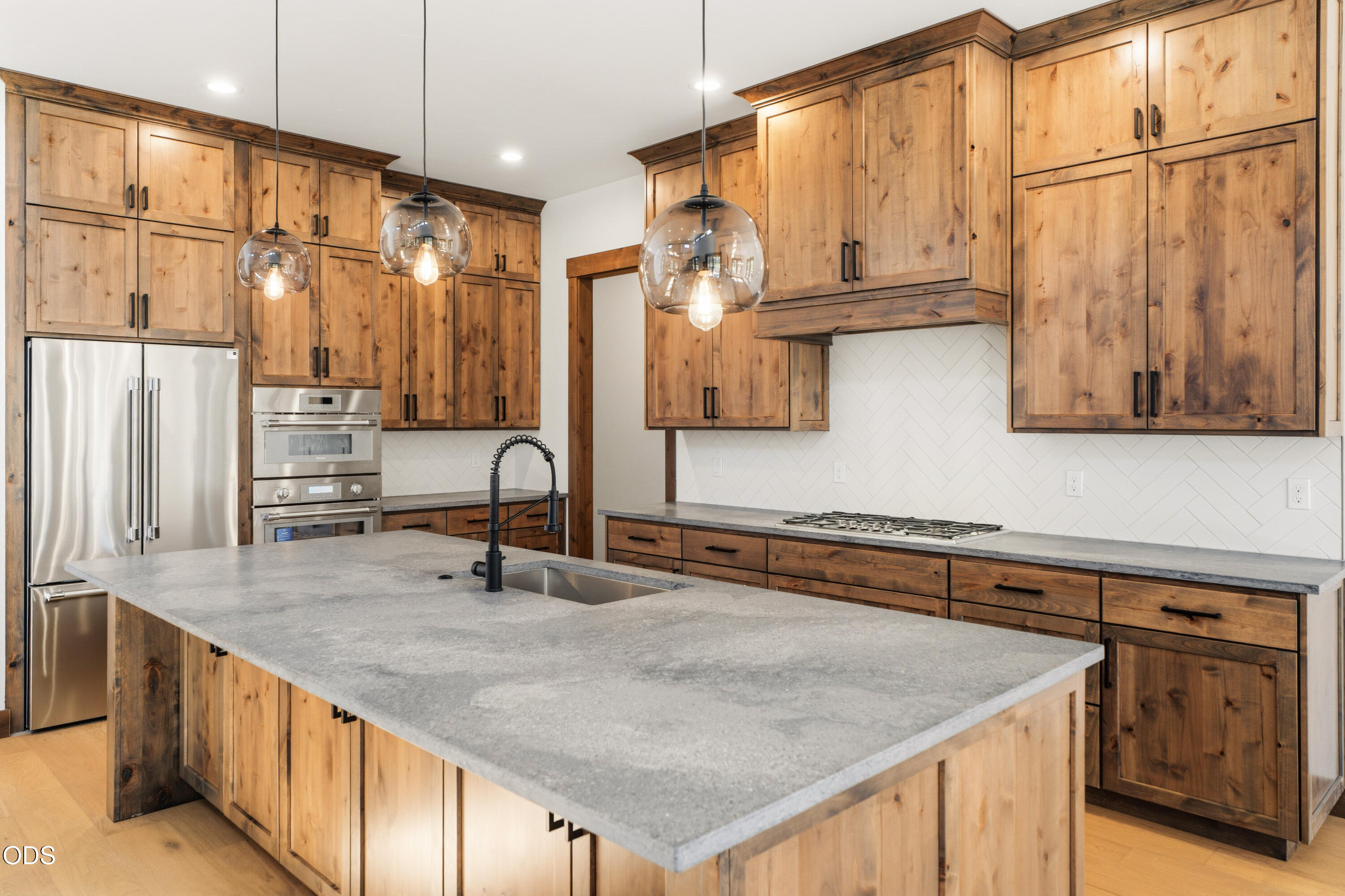 17780 Preservation Loop, Unit 486 Bend, OR 97707 - Photo 19 of 43