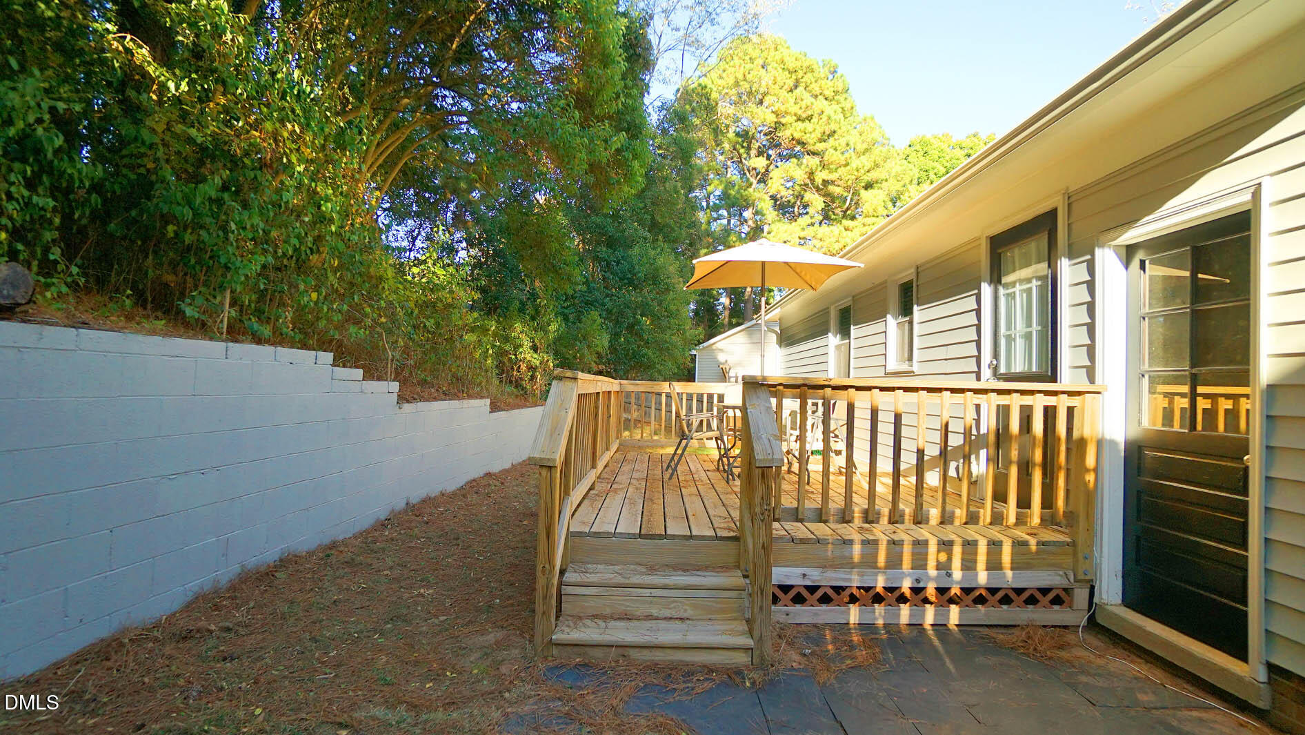 812 Havenwood Court Raleigh, NC 27615 - Photo 29 of 32 a view of outdoor space and deck