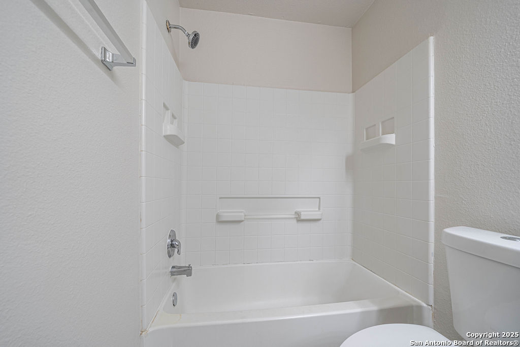 8407 Sea Rim Drive Converse, TX 78109 - Photo 15 of 25