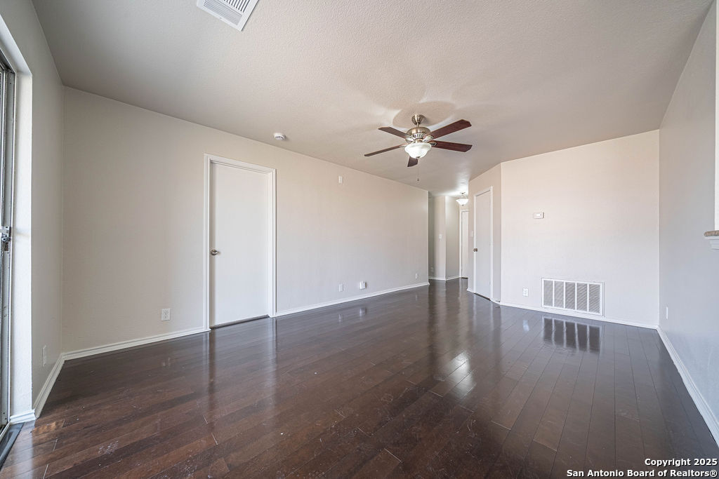 8407 Sea Rim Drive Converse, TX 78109 - Photo 6 of 25