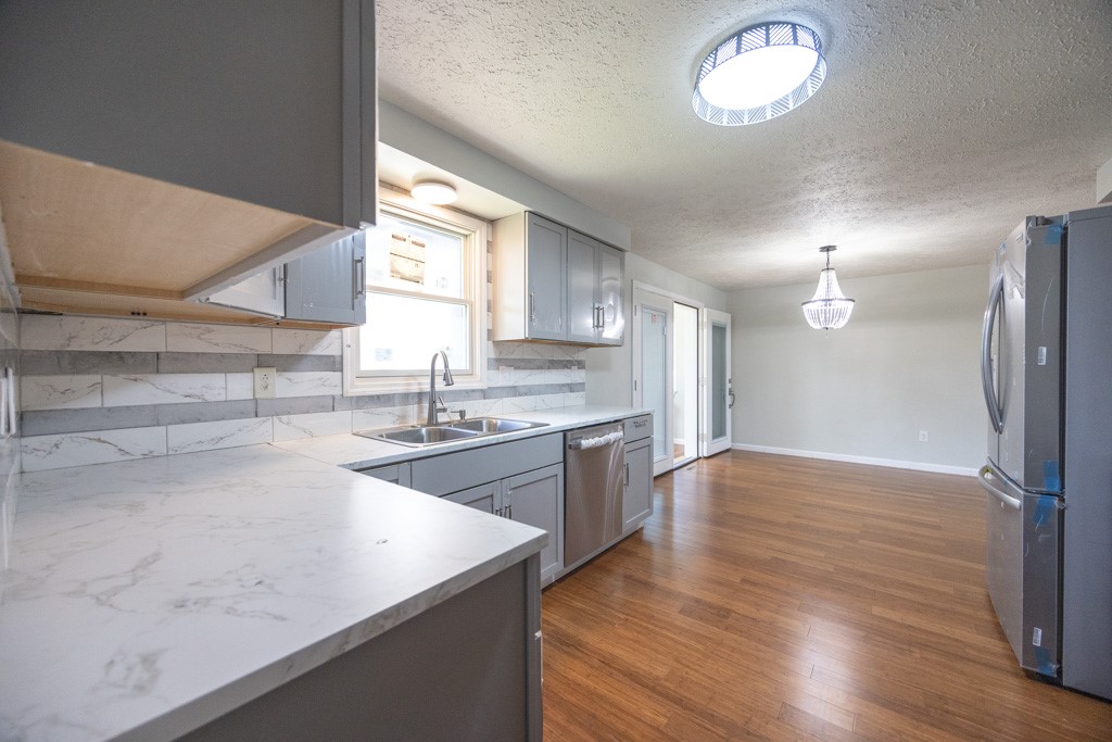 202 Spring Tree Lane Greece, NY 14612 - Photo 12 of 42