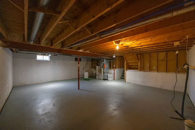 $3,200 | 202 Spring Tree Lane, Greece, NY 14612