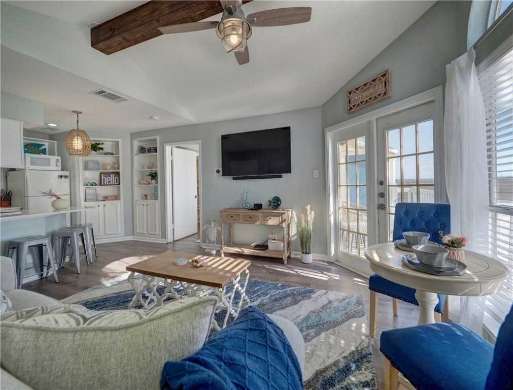 14721 Whitecap Boulevard, Unit 337 Corpus Christi, TX 78418 - Photo 5 of 28 Sold fully furnished.