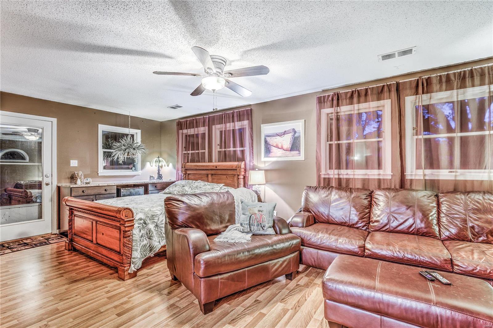 3022 Yaeger Road St. Louis, MO 63129 - Photo 21 of 29 Gallery Image 21