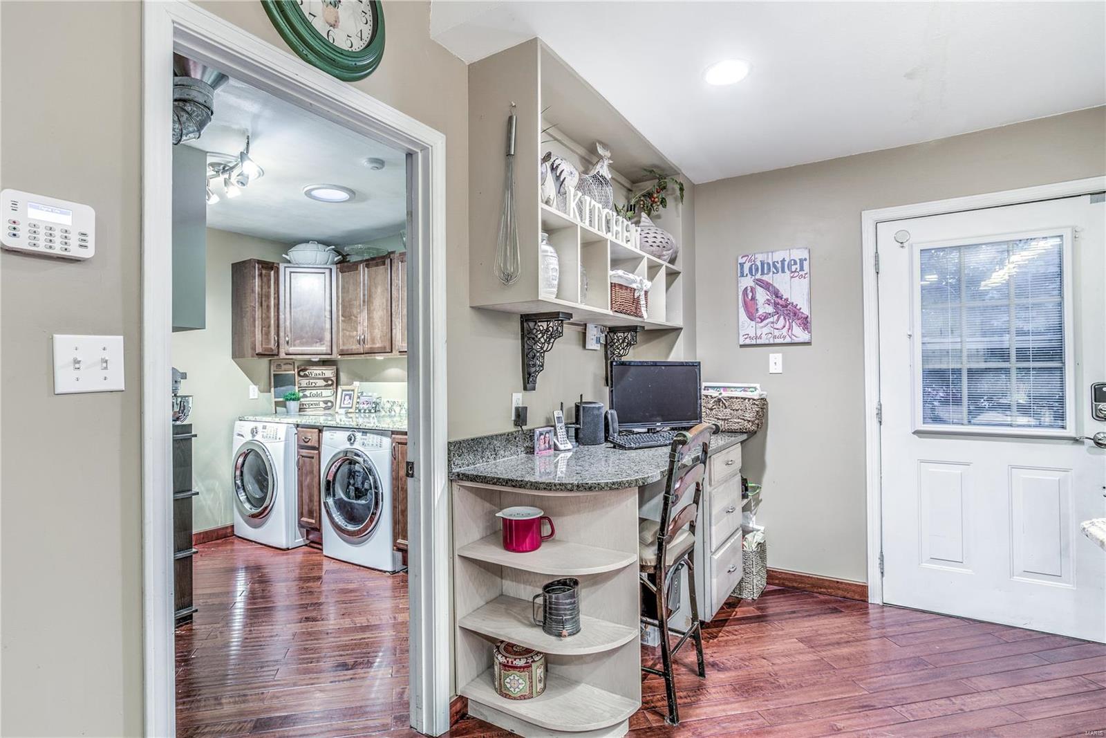 3022 Yaeger Road St. Louis, MO 63129 - Photo 10 of 29 Gallery Image 10