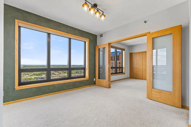 $279,000 | 168 6th Street East, Unit 2905, St. Paul, MN 55101