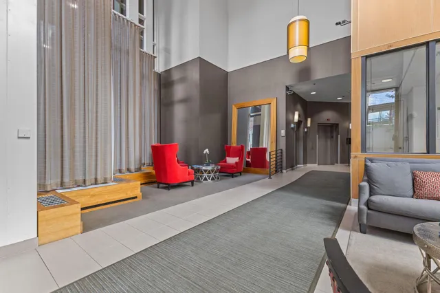 $279,000 | 168 6th Street East, Unit 2905, St. Paul, MN 55101