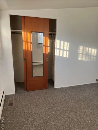 $129,900 | 905 Dean Street, Wilsonville, IL 62093