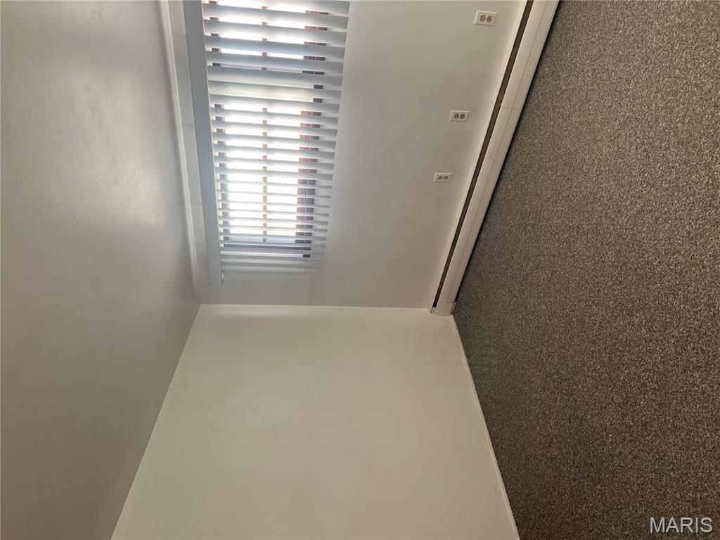 905 Dean Street Wilsonville, IL 62093 - Photo 13 of 23