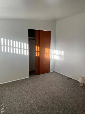 $129,900 | 905 Dean Street, Wilsonville, IL 62093