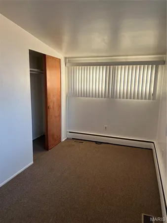 $124,900 | 905 Dean Street, Wilsonville, IL 62093