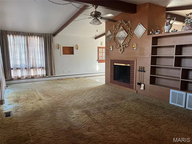 $129,900 | 905 Dean Street, Wilsonville, IL 62093