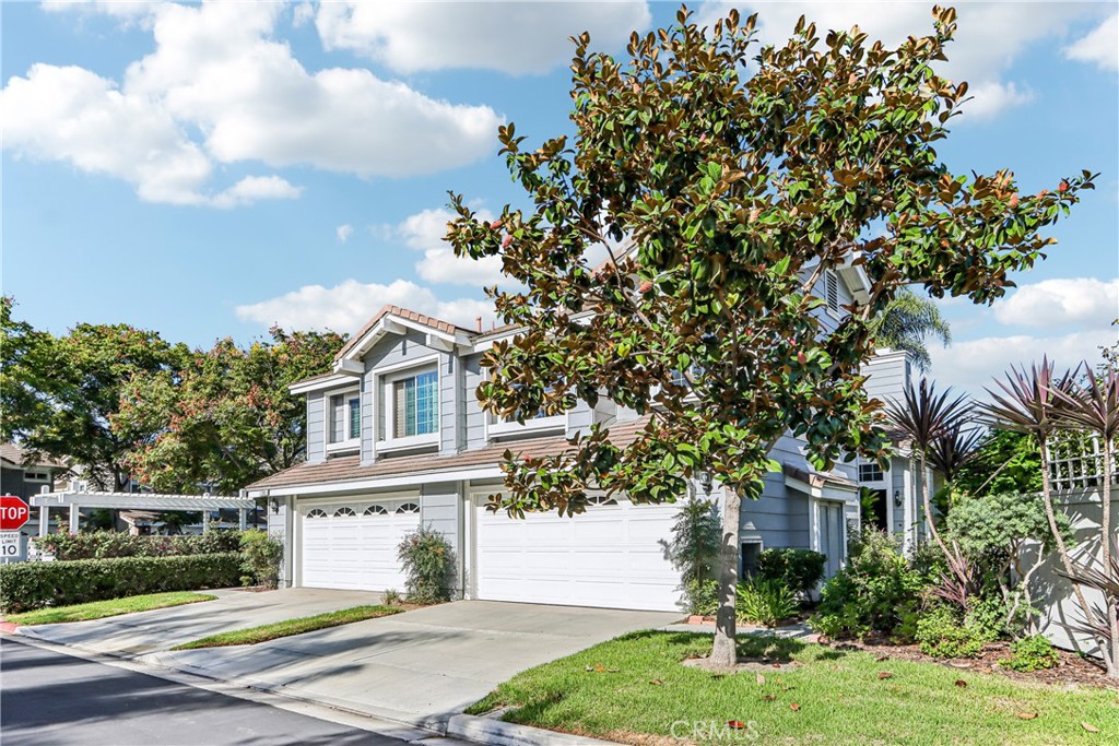 13595 Banyon Road Tustin, CA 92782 - Photo 3 of 44 Gallery Image 3