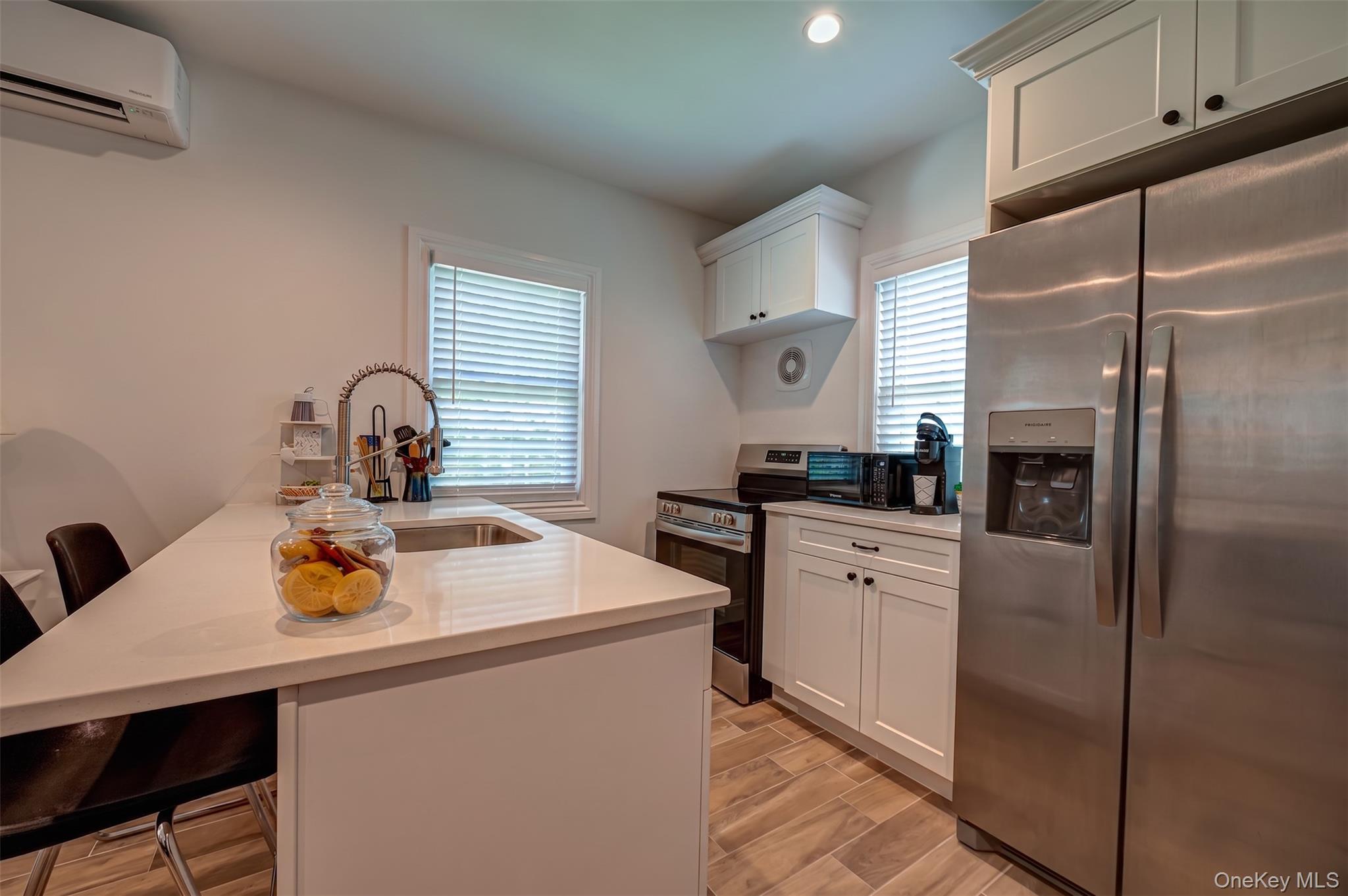68 Nassau Road Huntington, NY 11743 - Photo 20 of 41 One Bedroom Apartment - Kitchen