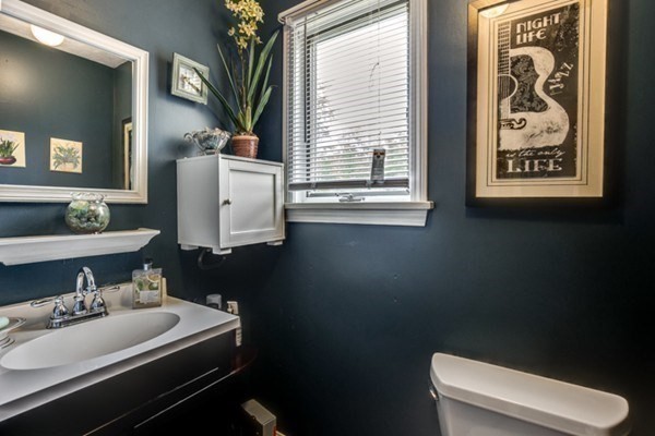 503 Boston Road, Unit B Groton, MA 01450 - Photo 17 of 29 Gallery Image 17