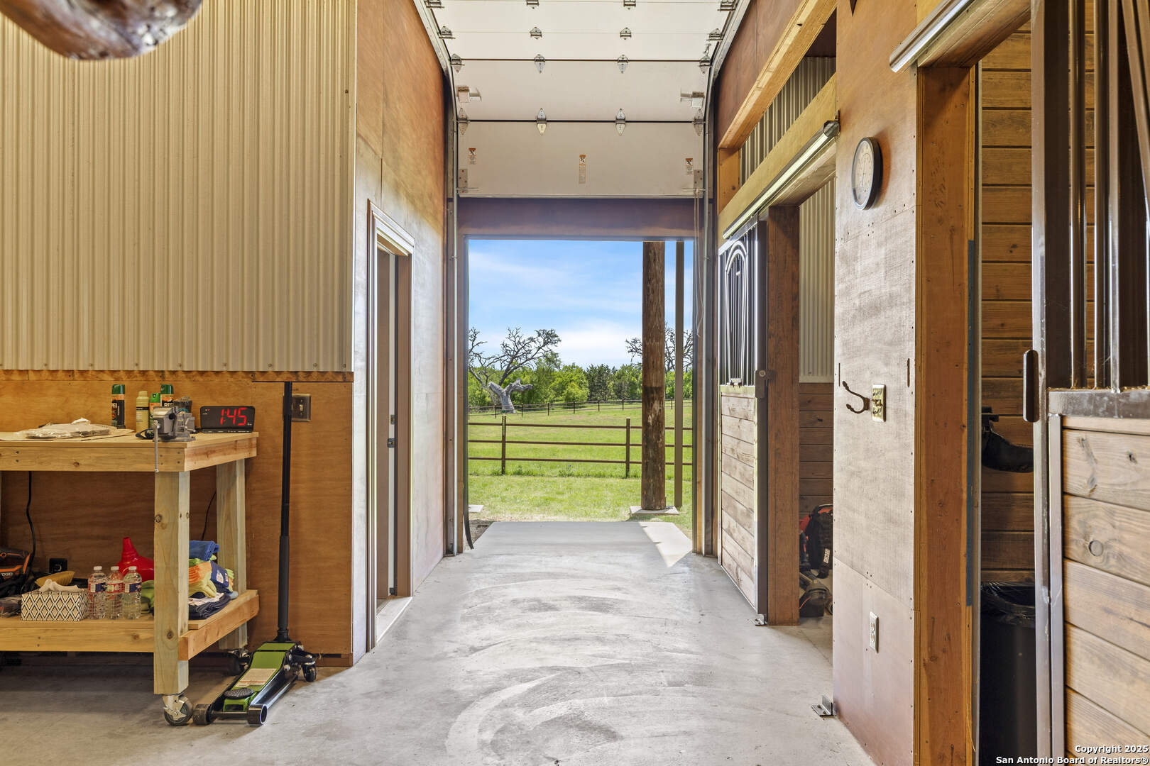 876 Horseshoe Falls Bandera, TX 78003 - Photo 16 of 37