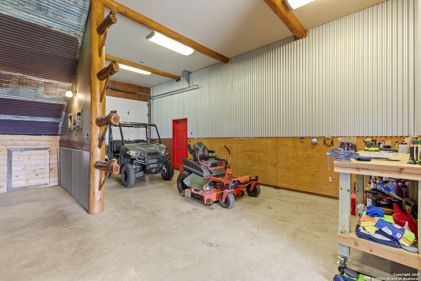 876 Horseshoe Falls Bandera, TX 78003 - Photo 20 of 37