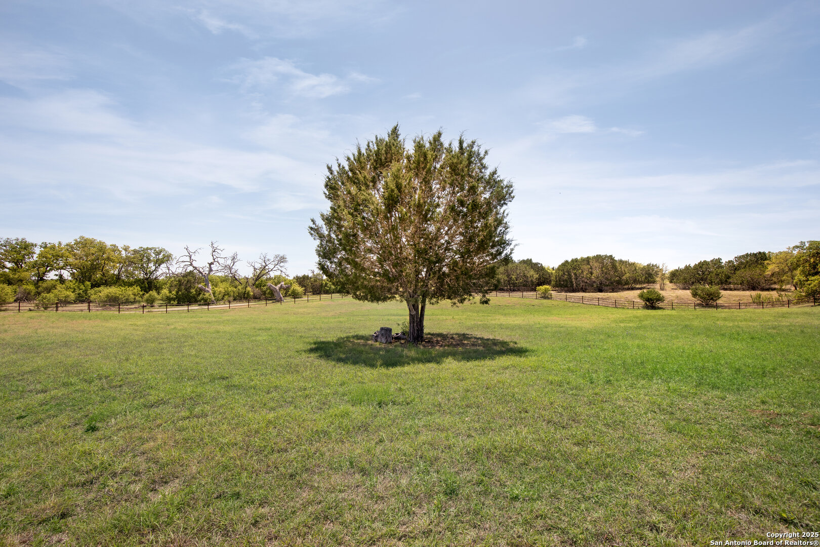 876 Horseshoe Falls Bandera, TX 78003 - Photo 21 of 37