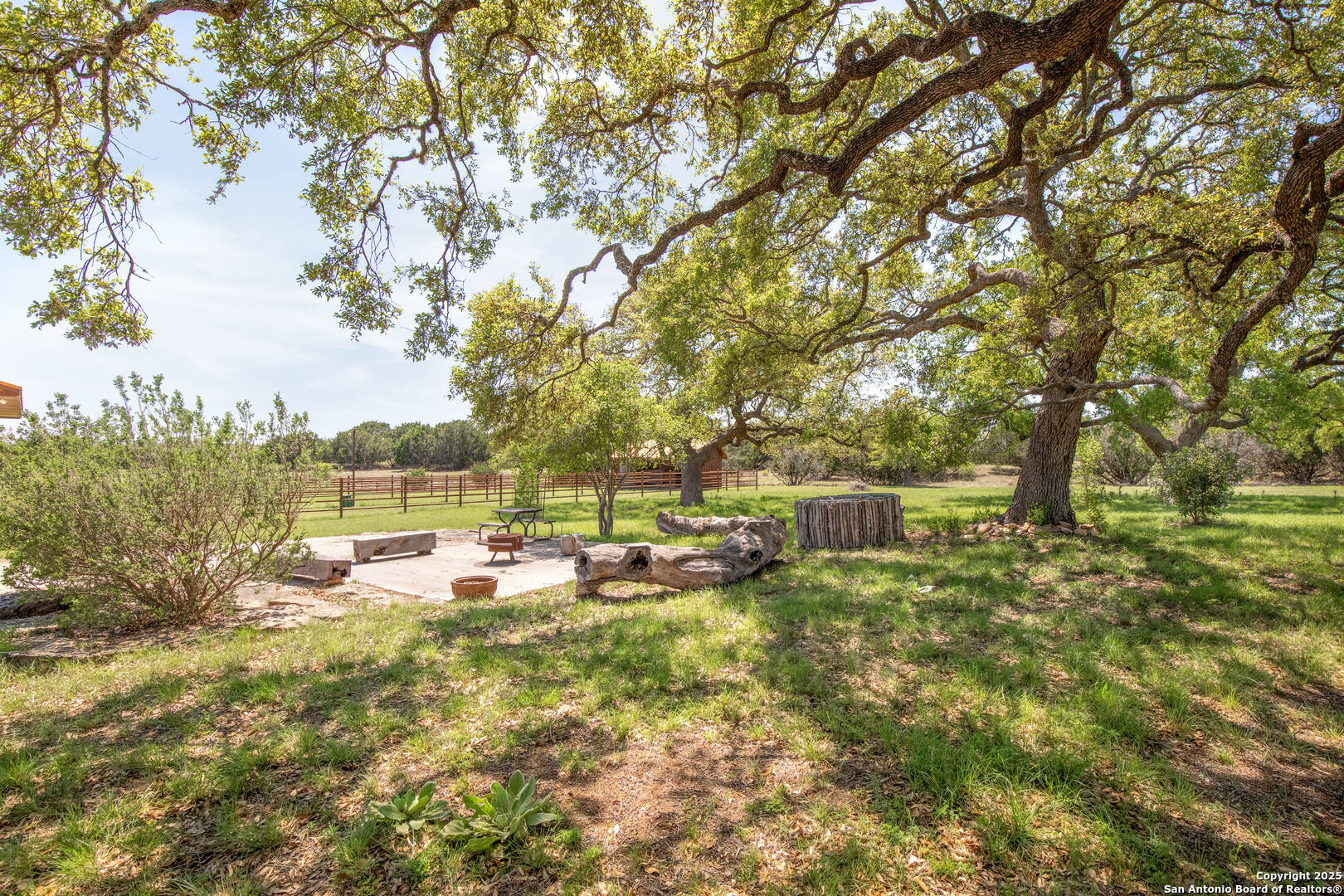 876 Horseshoe Falls Bandera, TX 78003 - Photo 26 of 37
