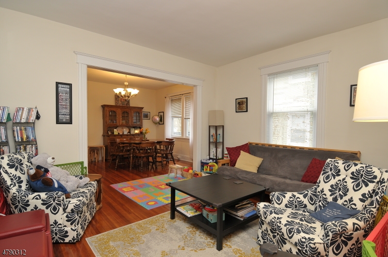 46 Dunnell Road Maplewood, NJ 07040 - Photo 2 of 18