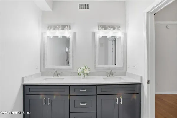 $285,000 | 13727 Richmond Park Drive North, Unit 204, Jacksonville, FL 32224