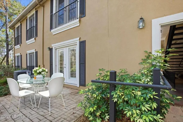 $285,000 | 13727 Richmond Park Drive North, Unit 204, Jacksonville, FL 32224