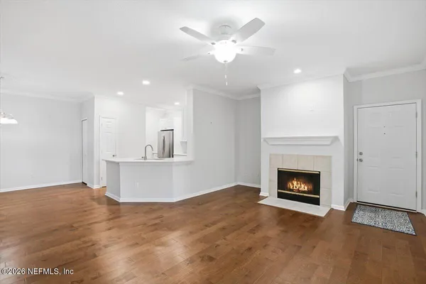 $285,000 | 13727 Richmond Park Drive North, Unit 204, Jacksonville, FL 32224