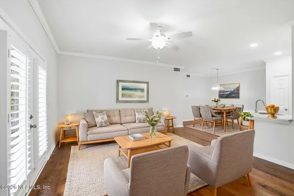 $285,000 | 13727 Richmond Park Drive North, Unit 204, Jacksonville, FL 32224