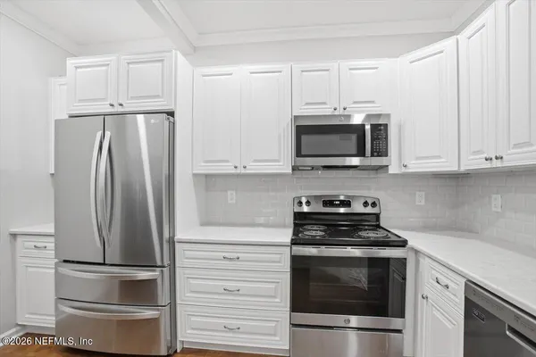 $285,000 | 13727 Richmond Park Drive North, Unit 204, Jacksonville, FL 32224