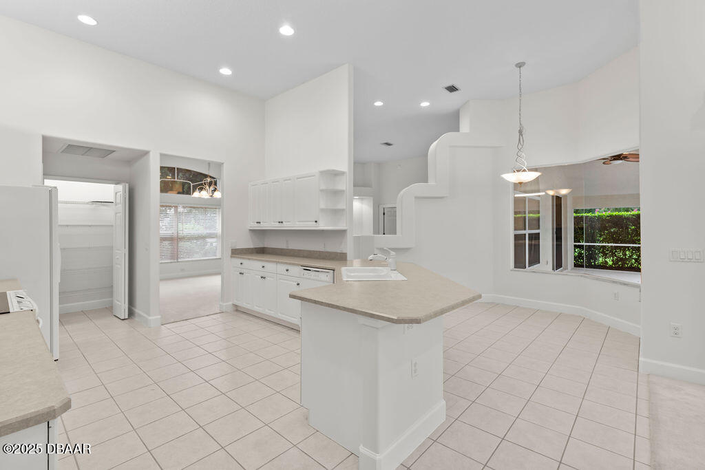 19 Black Water Way Ormond Beach, FL 32174 - Photo 10 of 29 KBP_8422