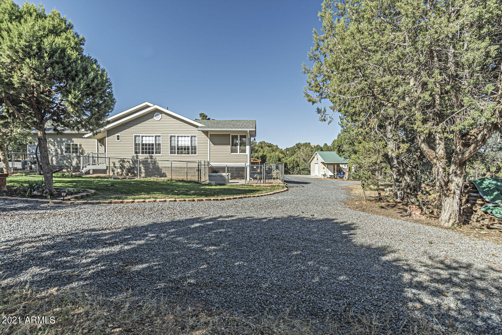 1057 Casper Lane Show Low, AZ 85901 - Photo 31 of 37 Circular driveway