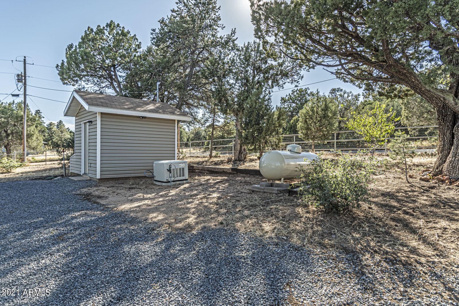 1057 Casper Lane Show Low, AZ 85901 - Photo 36 of 37 Pump house