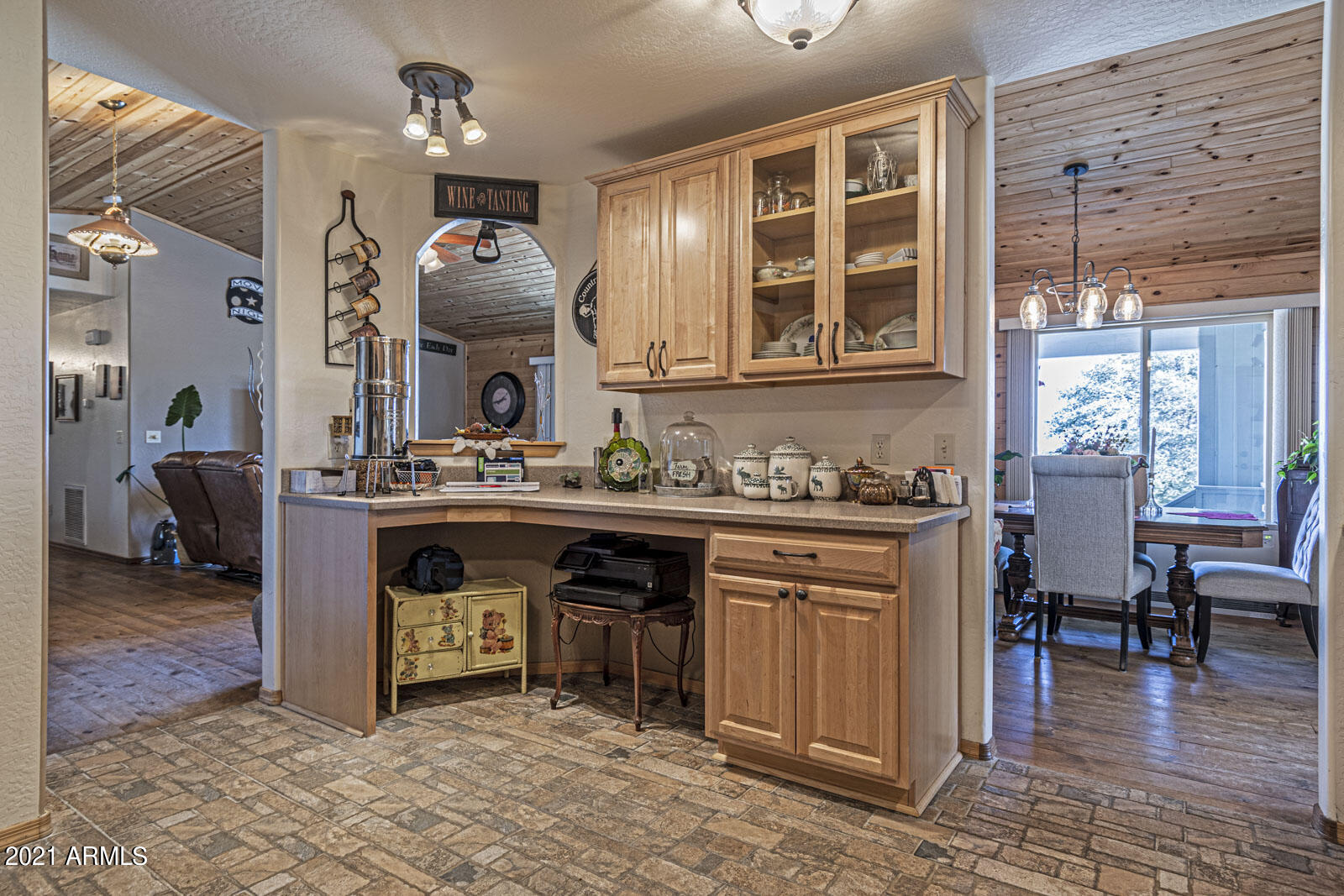 1057 Casper Lane Show Low, AZ 85901 - Photo 10 of 37 Plenty of cabinets