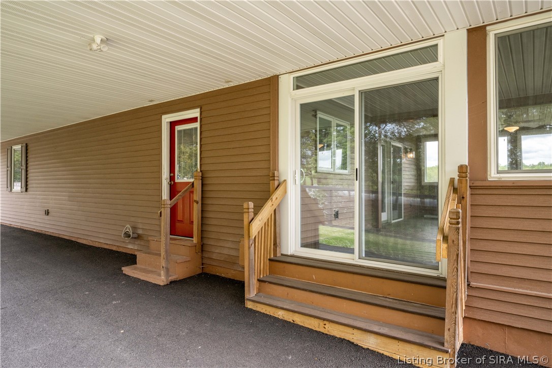 9605 Cooks Mill Road Georgetown, IN 47122 - Photo 2 of 42