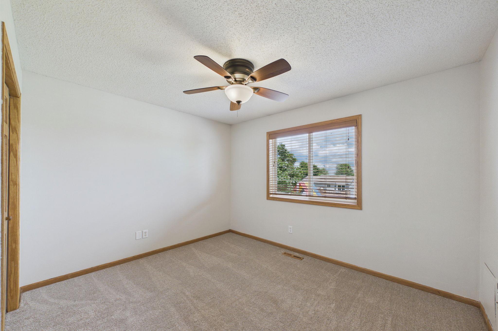 5232 Kingsbury Place Northwest Rochester, MN 55901 - Photo 10 of 29