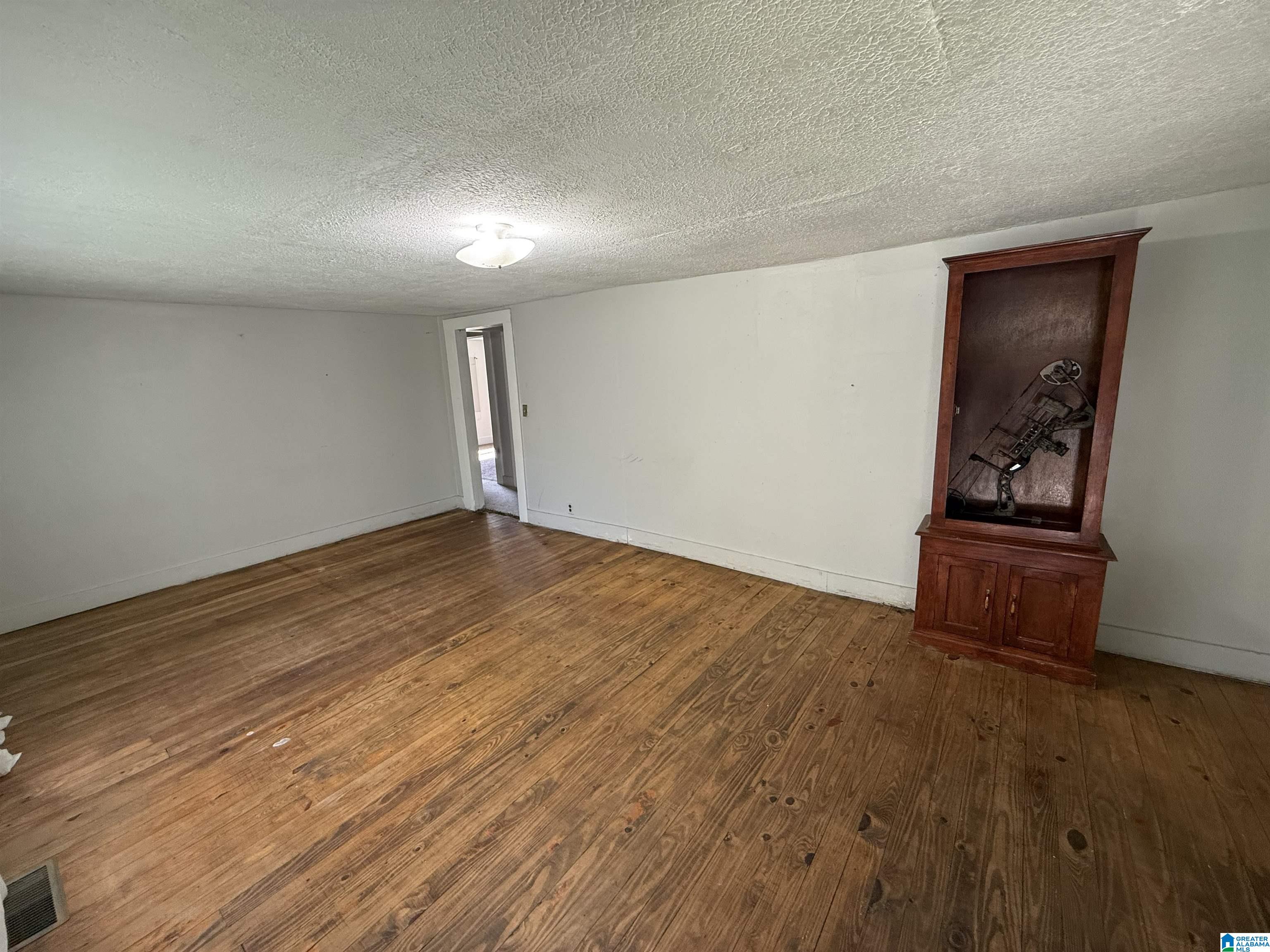 686 Tanyard Hill Road Sylacauga, AL 35151 - Photo 7 of 34