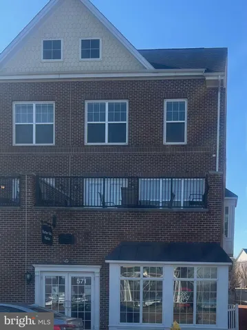 $4,500 | 572 Marina Landing Lane, Woodbridge, VA 22191